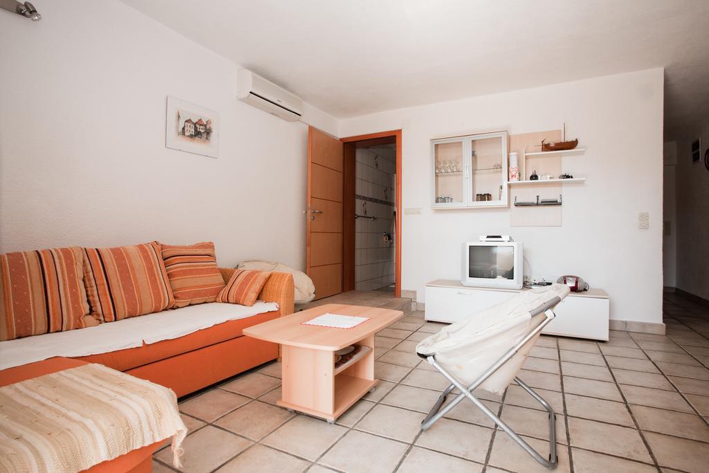 Apartments Vrgada Drage Luaran gambar